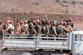 همراه با خانواده شهید علی‎اصغر فلاح خانه‎سرمرندی در 