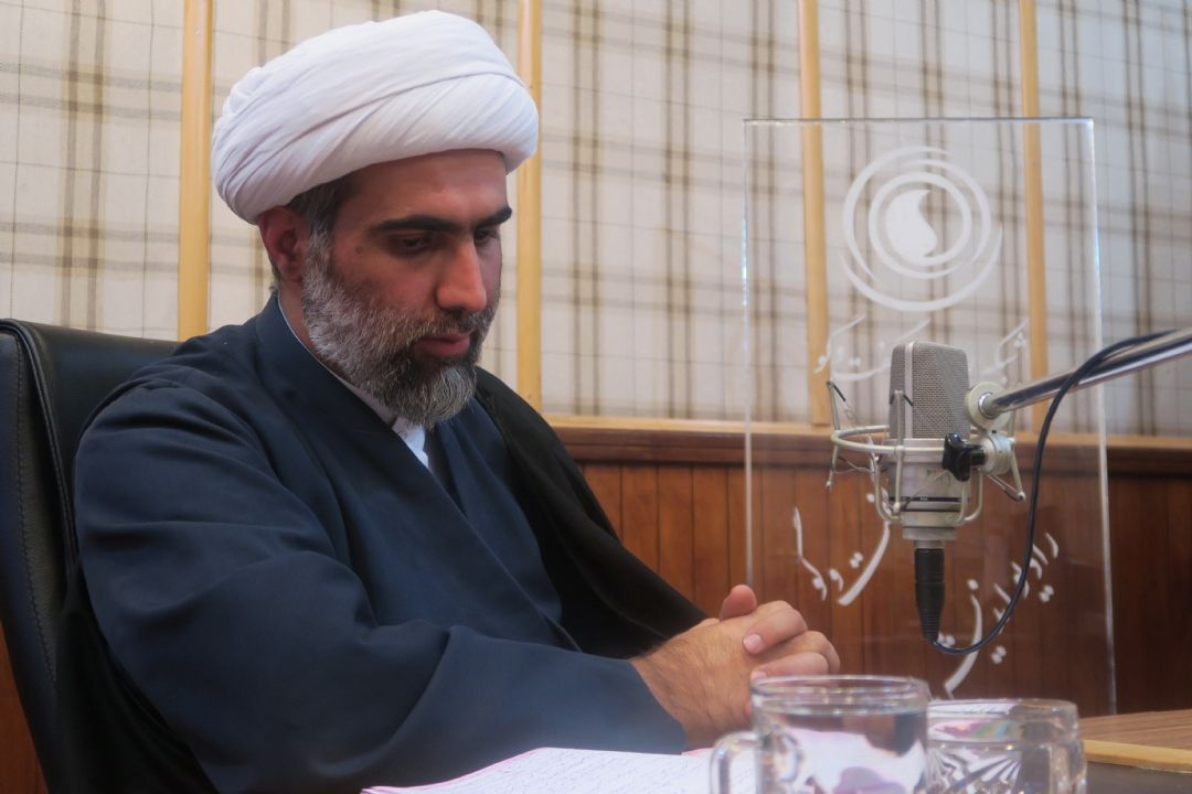   موجودیت اسلام در گرو وحدت است