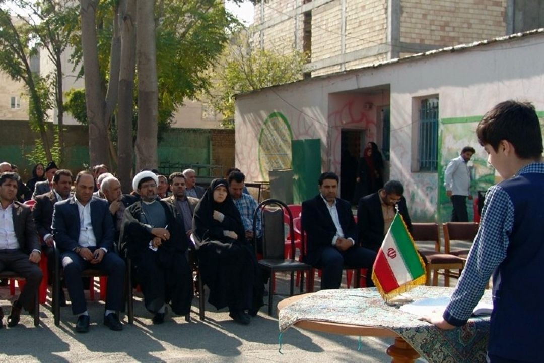 دهیار روستای علی آباد قاجار: روستاها همواره مشاركت بالایی در انتخابات دارند