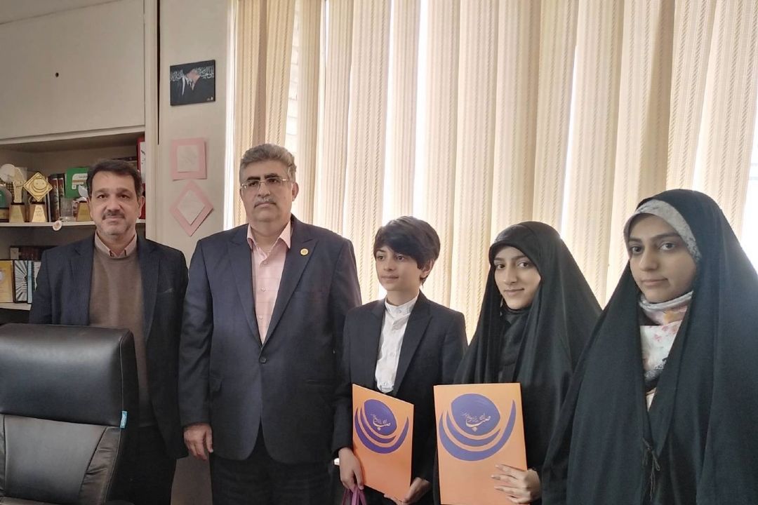 رادیو صبا از مجریان نوجوان «زنگ انشا» تقدیر كرد