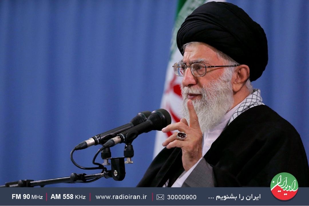 «آرمان‌خواهی» موتور پیشران حركت است این پرچم را زمین نگذارید