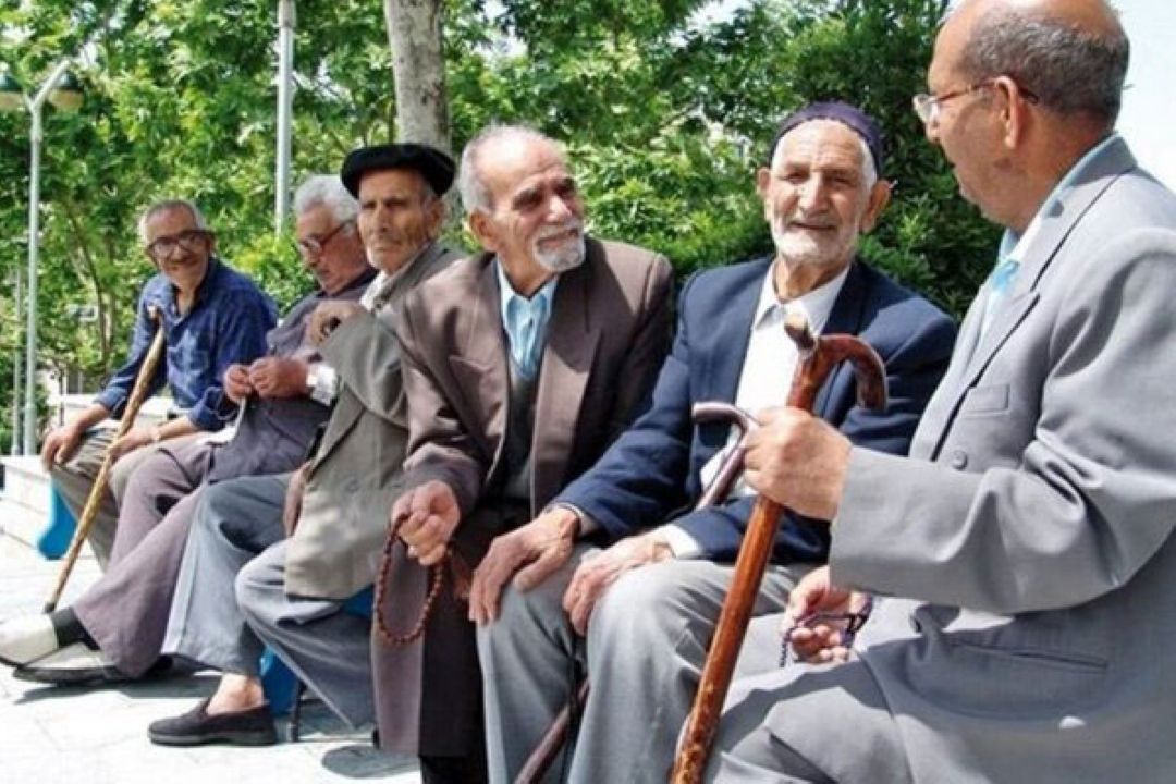 پیری جمعیت زیر ذره بین طنز  «عصر صبا» 