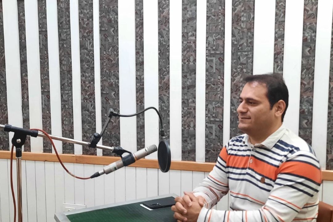 ذهن كنجكاوی برای حل مشكلات اطرافم دارم