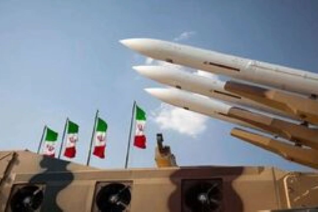 طوفان نصر می‌وزد اعجاز می‌شود