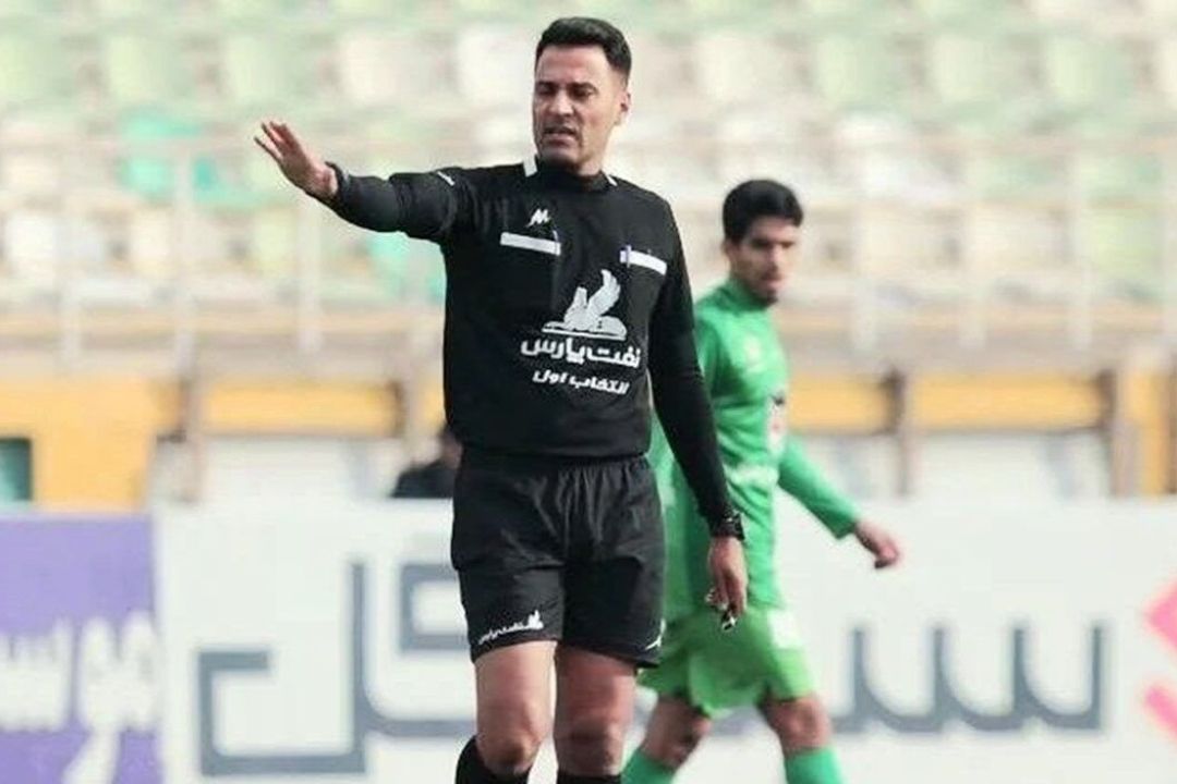 انشار فایل صوتی VAR كلید راز جنجال داوری ذوب‌آهن و پرسپولیس/ حیدری دارو را دچار شك و تردید كرد