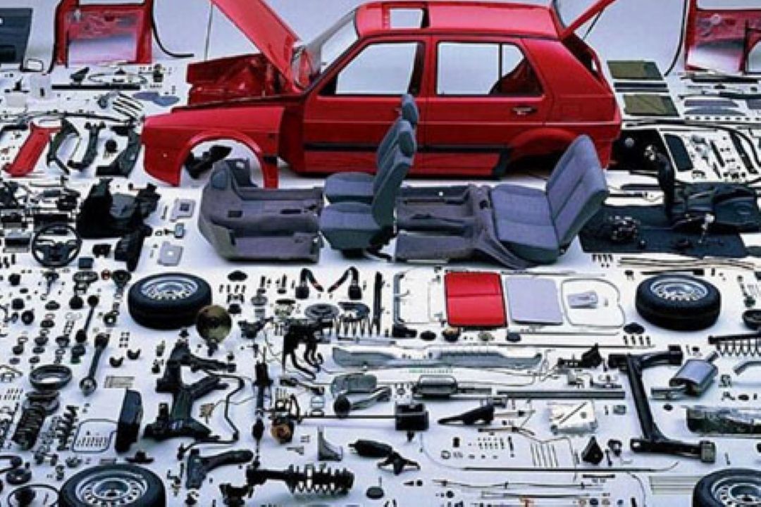 تاكید بر افزایش تعرفه واردات قطعات خودرو +صوت
