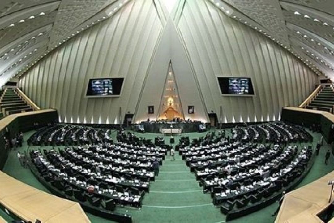 بیانیه قاطبه نمایندگان مجلس در حمایت از نام خلیج فارس/ آقای ترامپ، خلیج فارس وطن و خانه ماست