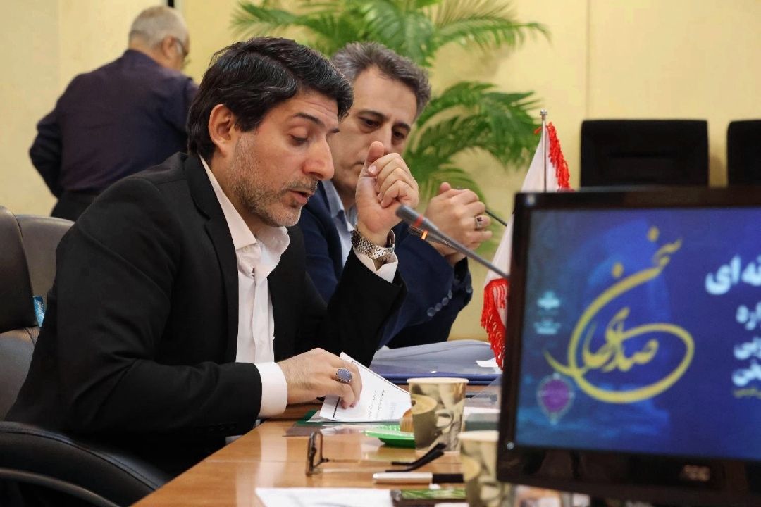  دكتر كاظمی دینان، مدیر رادیو فرهنگ: رادیو میدان‌دار پاسداشت زبان فارسی است