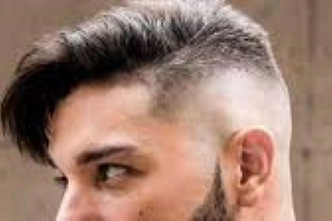 خط ریش‌های عجیب