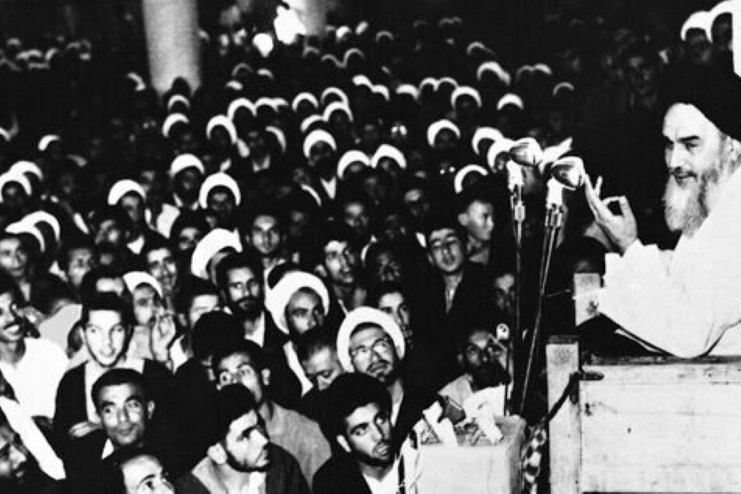 تأكید بر بی‌ادعایی مسئولان و حقانیت مردم در مسیر انقلاب از 15 خرداد تا امروز