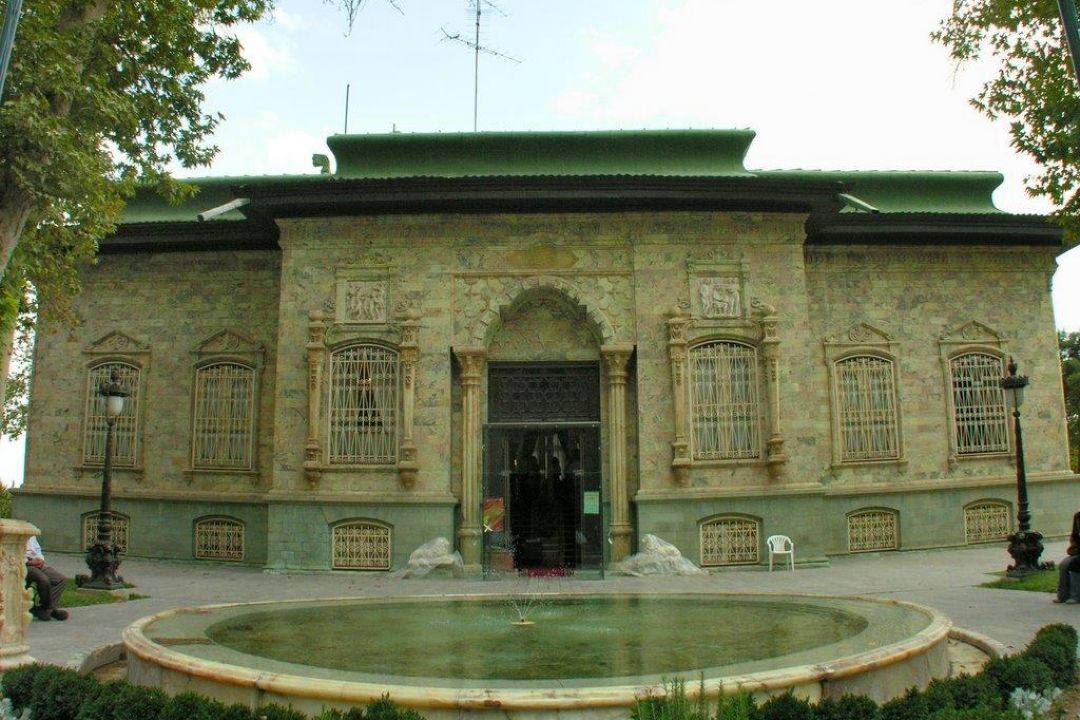 گذری در 