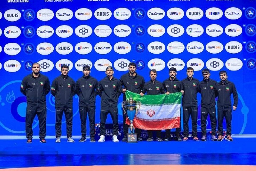 درس اخلاق سرمربی كشتی فرنگی ایران؛ دو قهرمانی جهان برای حسن رنگرز