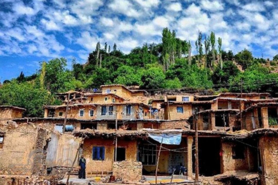 «روستا دوستا» به مارین می‌رود