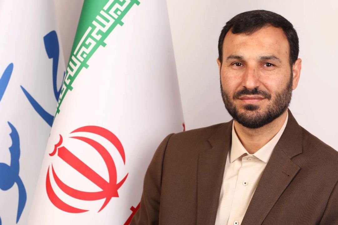 دولت تكلیف نیروهای شركتی، نهضت سوادآموزی و دهیاران را برای همیشه روشن كند