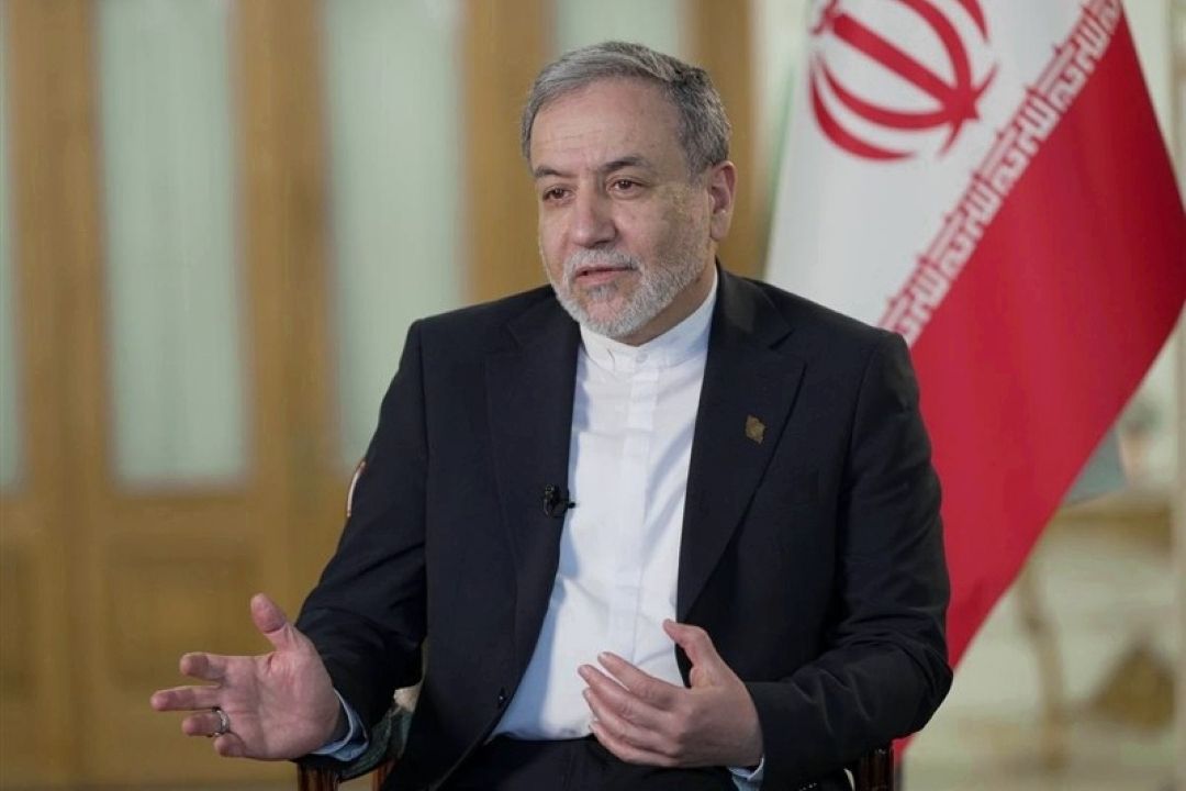 عراقچی: آمریكا و اروپا باید اعتماد ما را جلب كنند/ ایران مصمم است برنامه هسته‌ای صلح‌آمیز خود را ادامه دهد