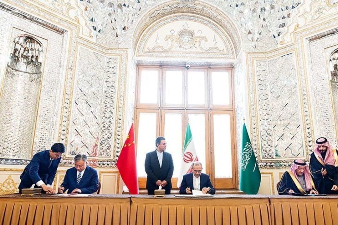 تخت روانچی: ایران، چین و عربستان در پی گسترش همكاری در زمینه‌های مختلف هستند