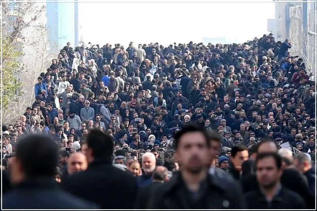 گرانیِ عامدانه یا درمانِ دردناك؟ آیا حذف ارز ترجیحی مهاجرت به تهران را معكوس می‌كند؟