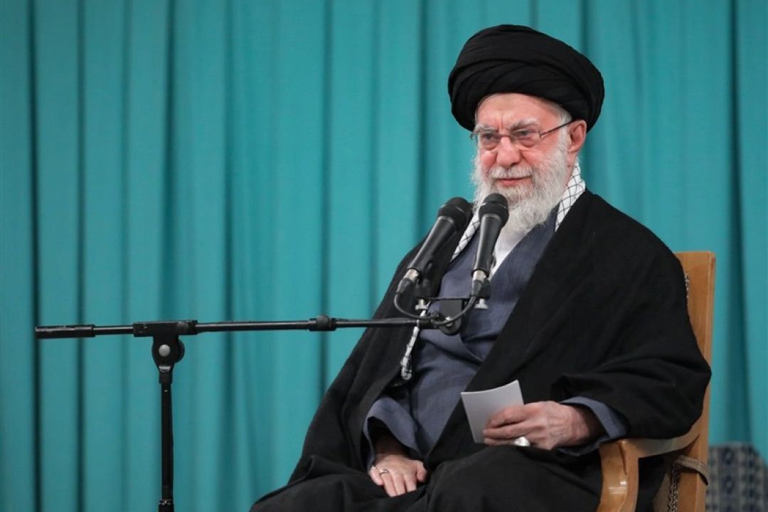 امام خامنه‌ای: ملّت ایران در 22 بهمن دشمن را مأیوس كند