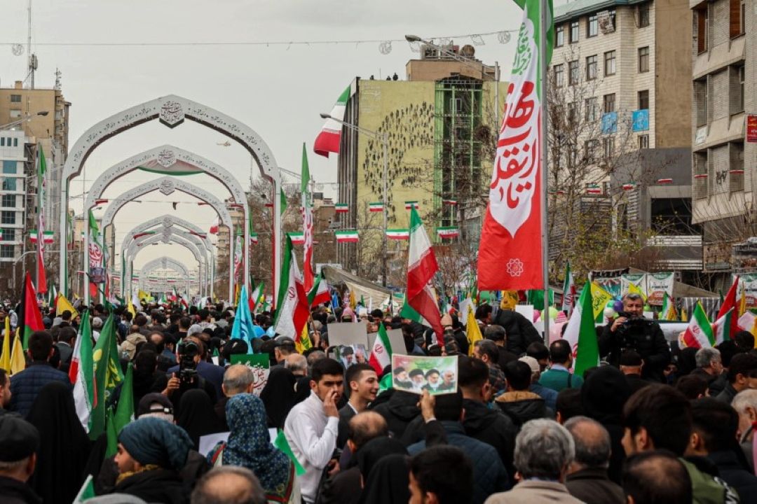 حضور در راهپیمایی 22 بهمن، اعلام ایستادن در جبهه حق است