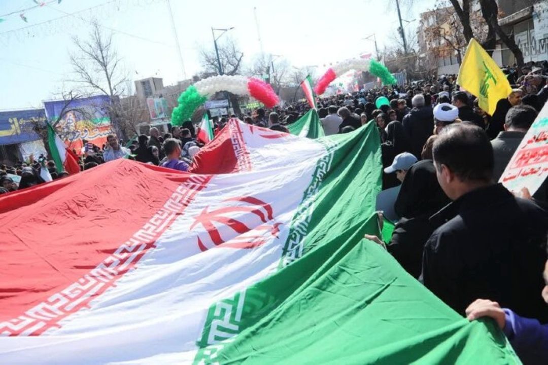 حضور پرشور مردم در 22 بهمن پاسخ قاطع به دشمنان و تجدید بیعت با انقلاب اسلامی