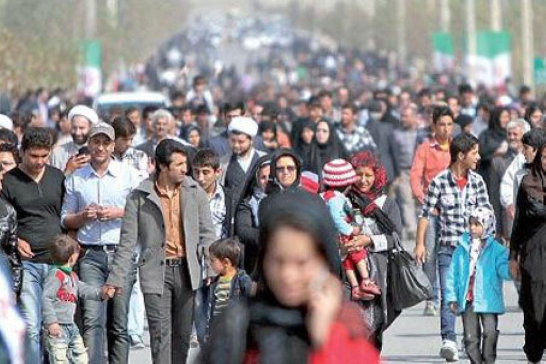 نهادهای اجتماعی در جوامع مدرن، مسئول پاسخ به پیچیدگی زیست روزمره هستند