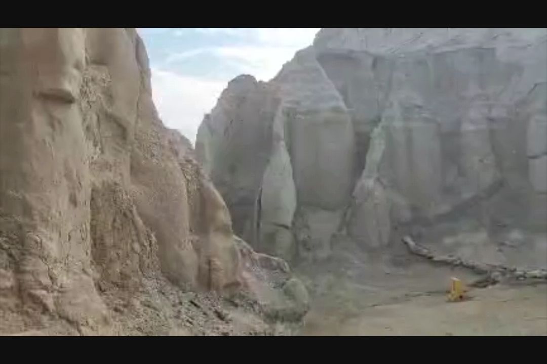 سفرنامه هرمزگان - درهٔ ستارگان