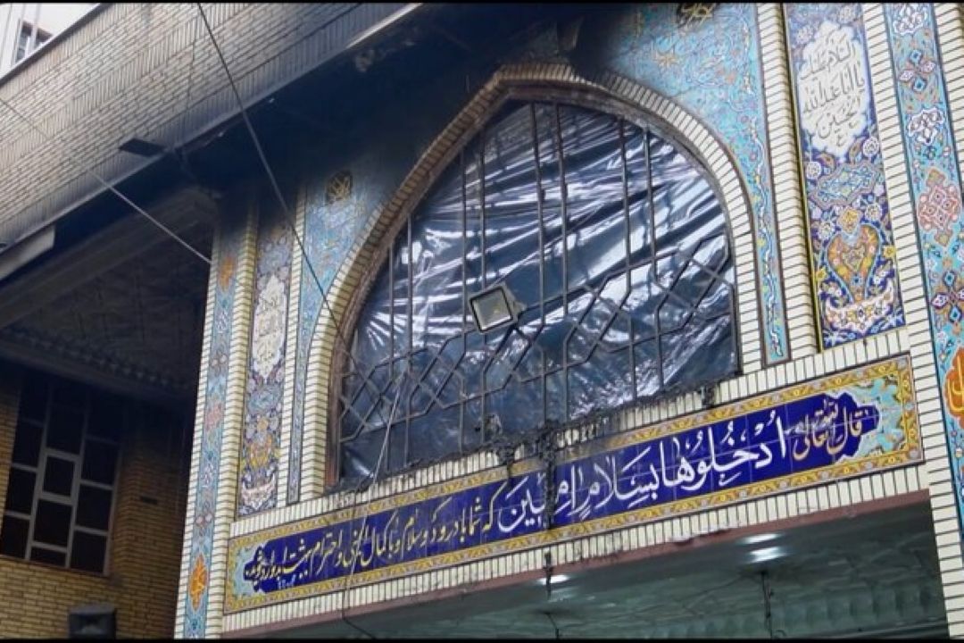 مسجد ثامن الحجج: چراغی روشن