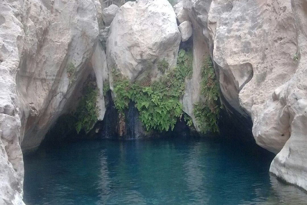 منطقه گردشگری اهرم 