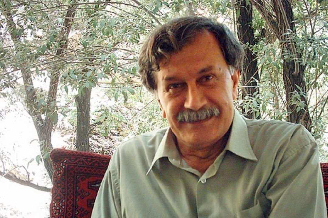 كشش درونی خواندن تا پایان عمر همراه عمران صلاحی بود