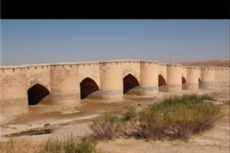 پل فرهاد آباد در جاده قدیمی بیجار 