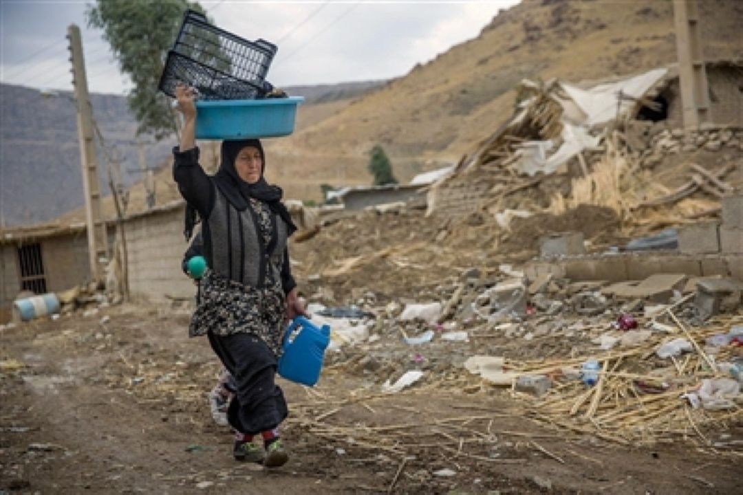 بیمه زنان سرپرست خانواده 