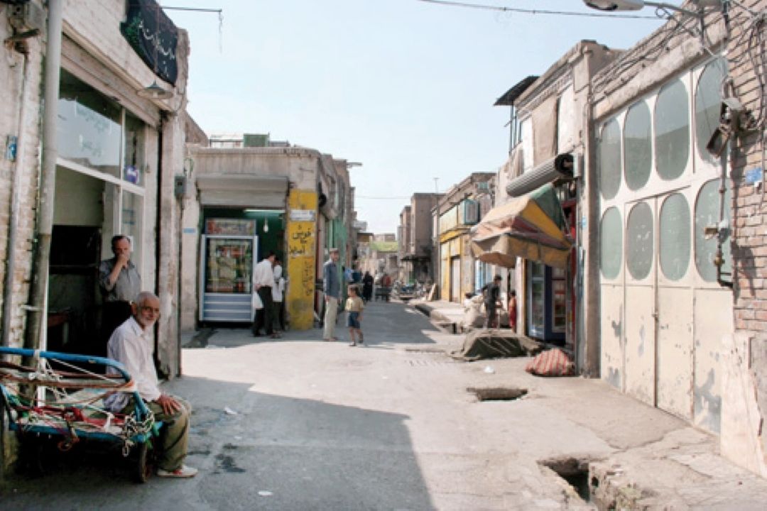 گذری در تهران 