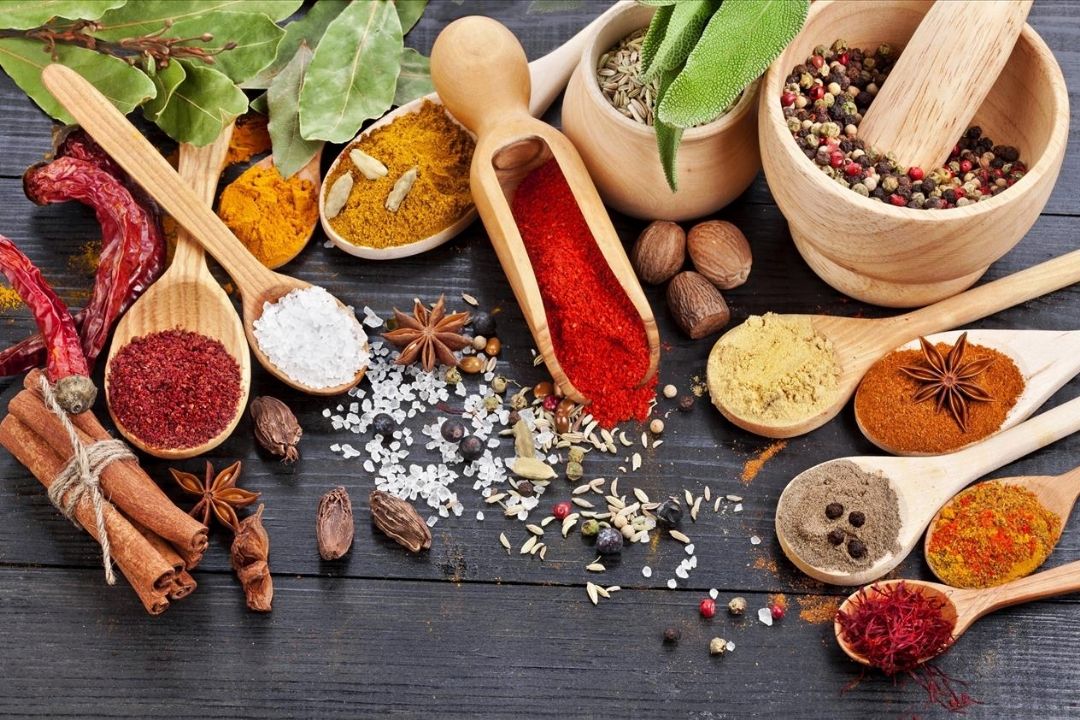 منهای نفت، صنعت ادویه