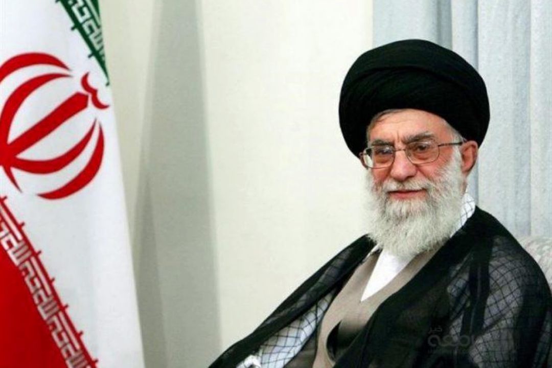 رهبر انقلاب برداشت از صندوق ارزی و ساخت 2 واكسن در كشور را مجوز داد