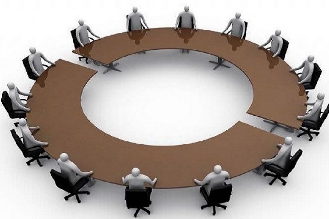 چكیده ای از برنامه ی این هفته ی دایره را در اینجا بشنوید!