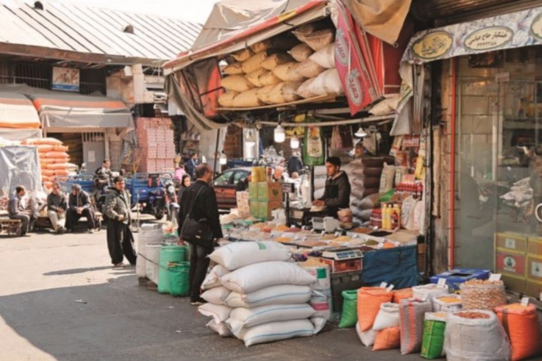 قیمت گذاری و بازار در دست بنكداران نیست