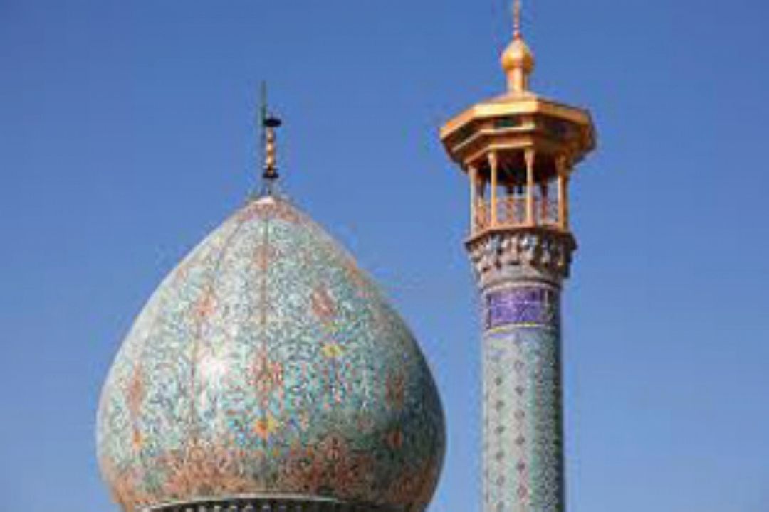 به افق ماه 
