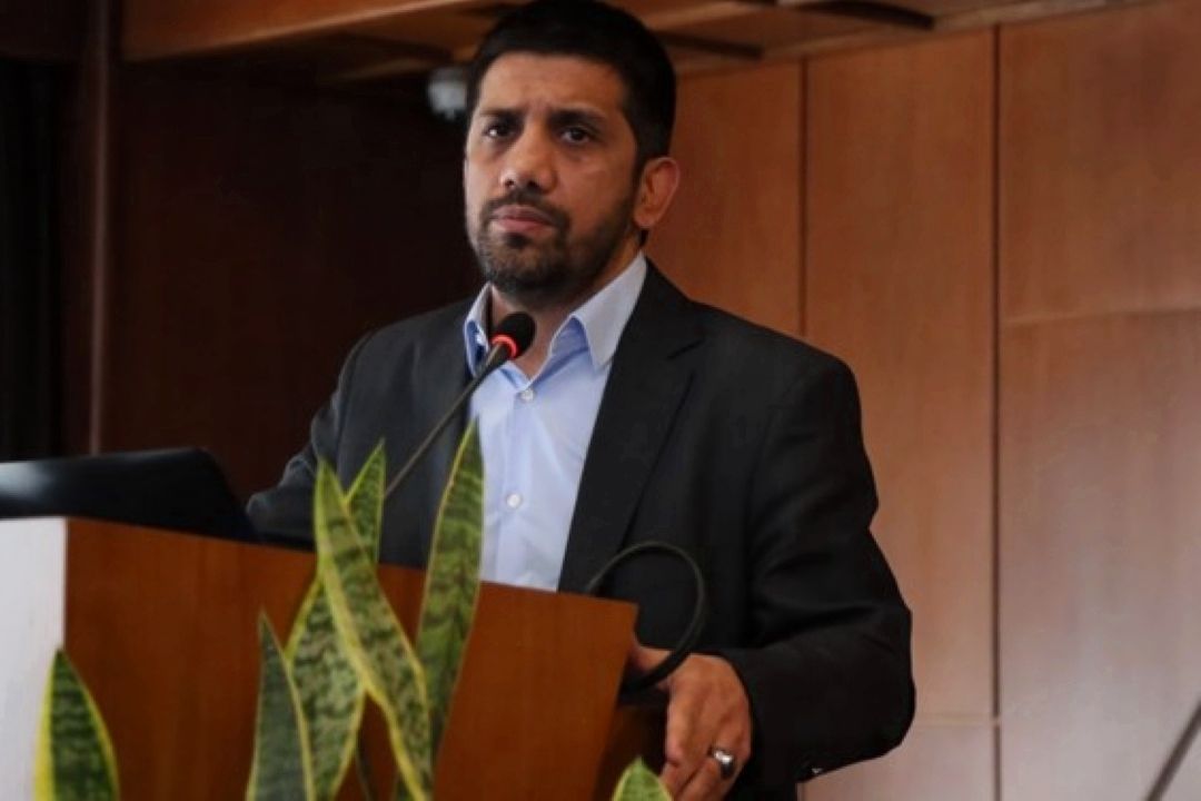 دبیر: تمام فكر و ذهنتان كسب طلای المپیك باشد