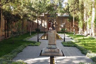 گذری در تهران (باغ نگارستان)