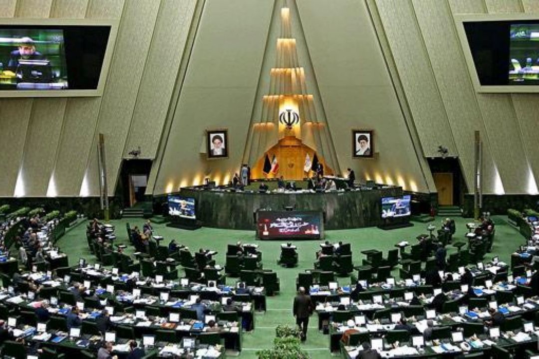 تعیین معافیت مالیاتی شركت های بورسی در صورت افزایش سرمایه از طریق صرف سهام با سلب حق تقدم