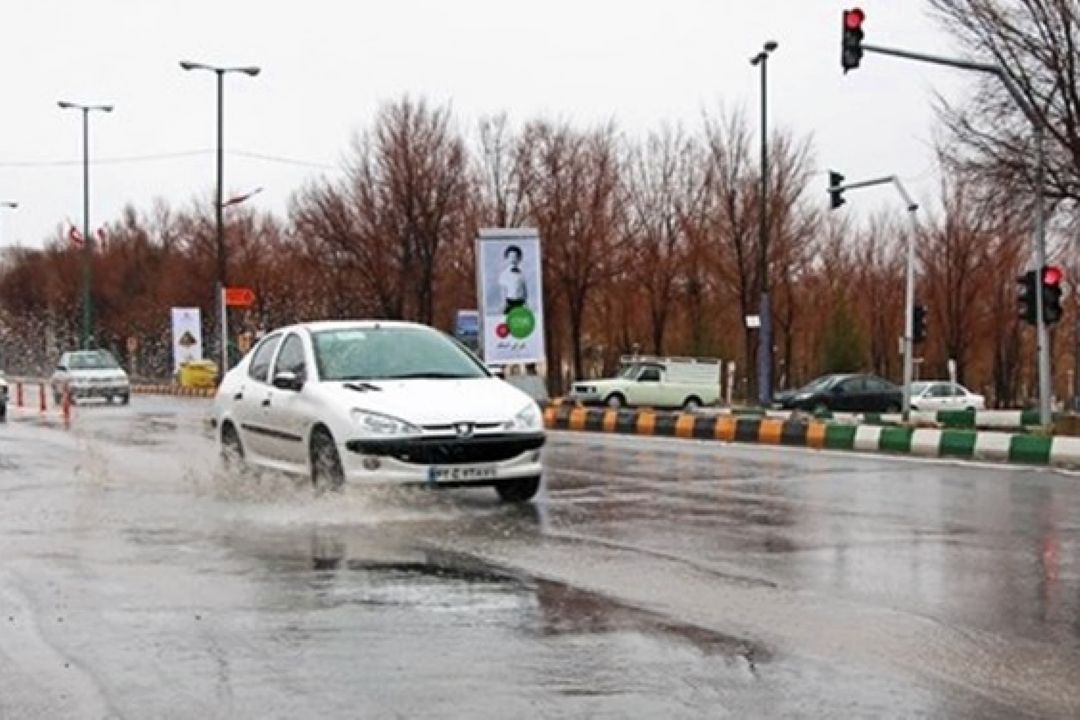 بارش برف و باران در 6 استان/ ترافیك در ورودی تهران