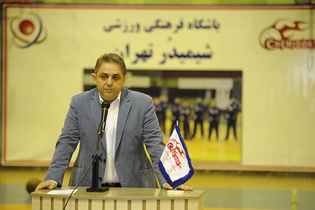 مدیرعامل باشگاه شیمیدر: وقتی وارد فدراسیون بسكتبال می‌شوید، زمان 50 سال به عقب باز می‌گردد!
