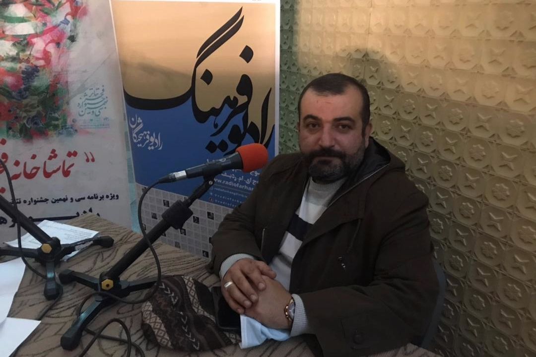 هیچ نمایشی به خاطر ارزشیابی از جشنواره فجر حذف نشده است