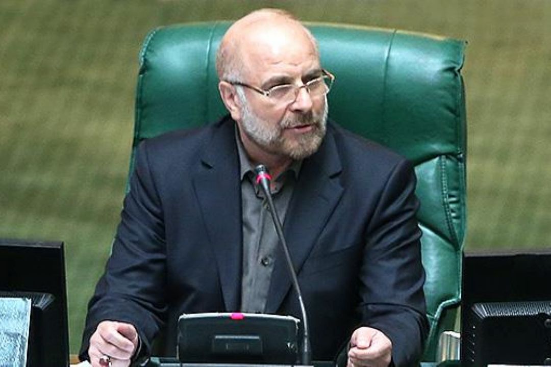 امت اسلامی و محور مقاومت در مقابل نسل‌كشی رژیم صهیونیستی در غزه و هتك حرمت مسجد الاقصی می‌ایستد