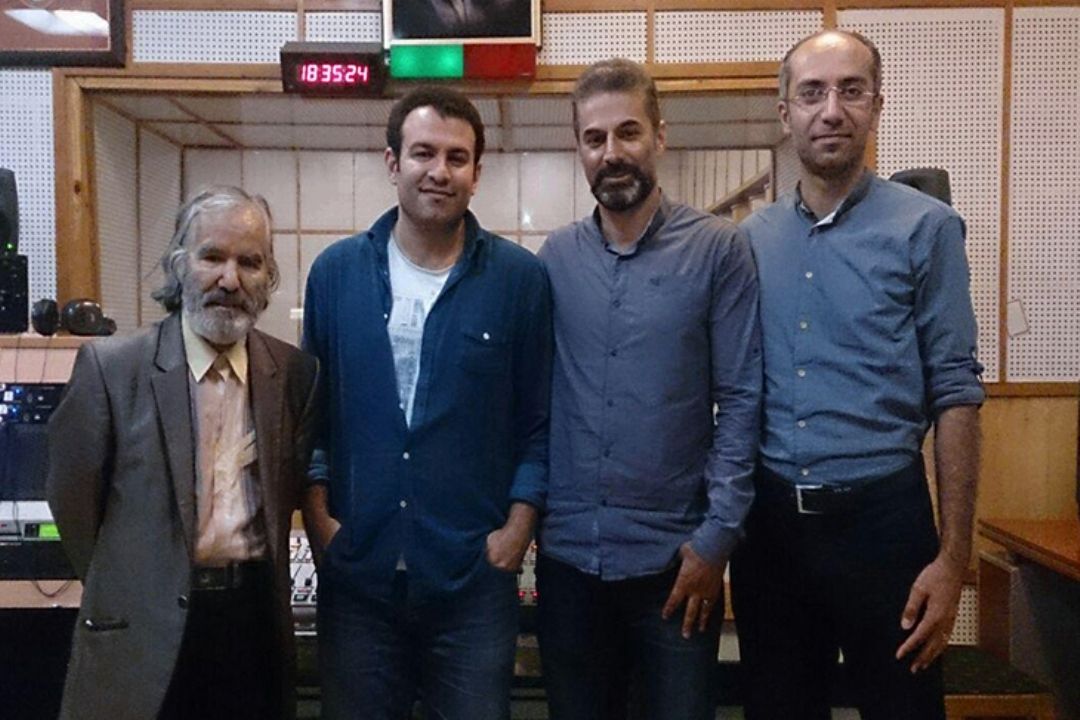 در ایستگاه ورزش منتظر بمانید!