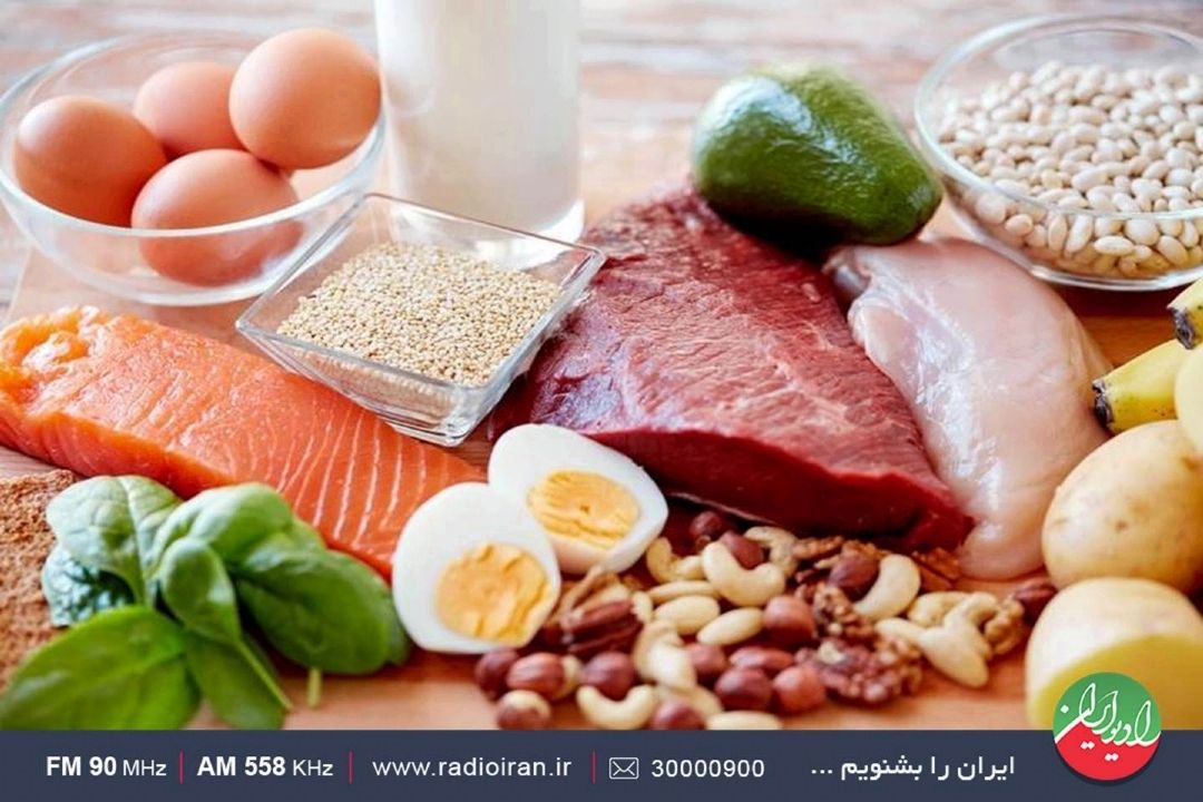 در دوران كرونا از چه مواد غذایی استفاده كنیم؟