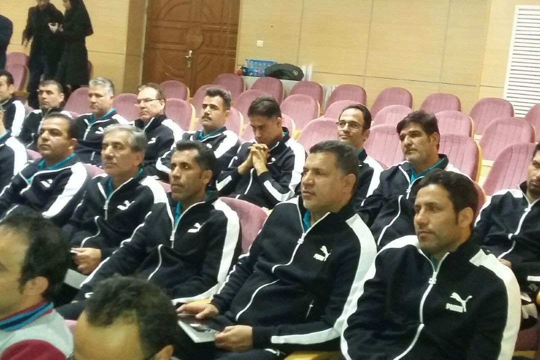 گزارشگر برنامه توپ 
