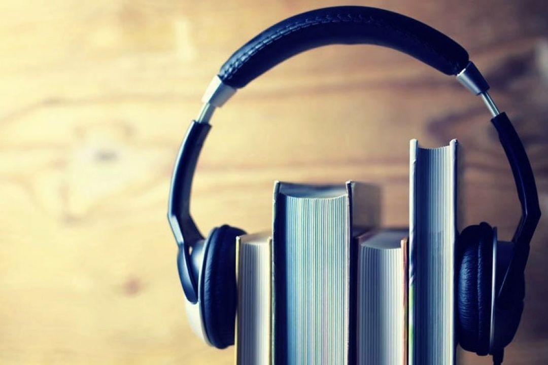 گلایه ناشران كتاب صوتی از رعایت نكردن حق تألیف آن ها توسط كپی برداران